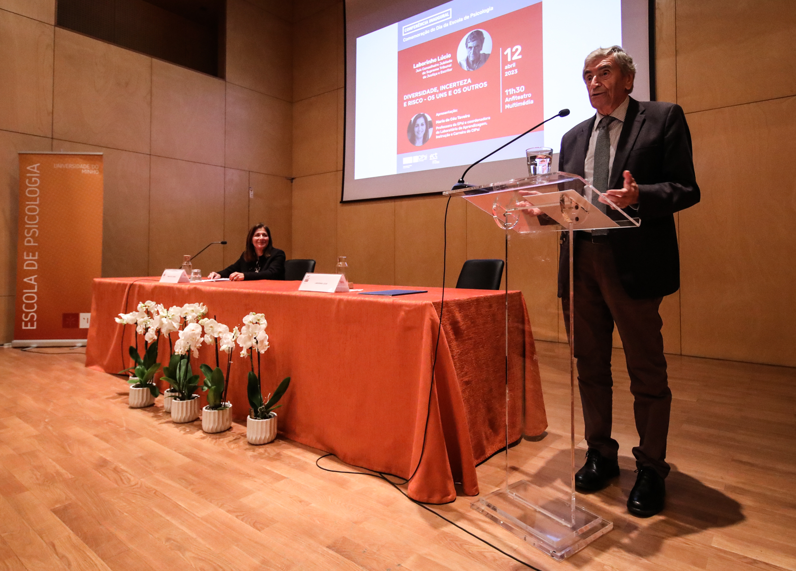 Thumbnail da galeria Aniversário Escola de Psicologia